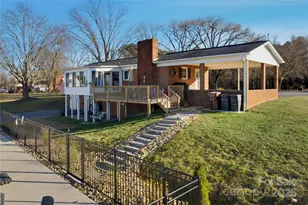 1400 Dry Ponds Rd, Granite Falls, NC 28630 - Photo 6