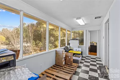 1120 Davie Avenue, Statesville, NC 28677 - Photo 16