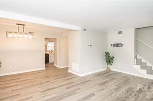 8839 Hunter Ridge Dr, Charlotte, NC 28226 - Photo 8