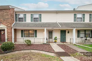 8839 Hunter Ridge Dr, Charlotte, NC 28226 - Photo 1