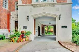 301 W 10th St, Charlotte, NC 28202 - Photo 2