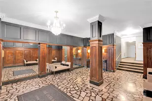 301 W 10th St, Charlotte, NC 28202 - Photo 4