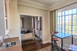 301 W 10th St, Charlotte, NC 28202 - Photo 14