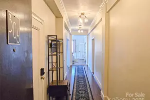 301 W 10th St, Charlotte, NC 28202 - Photo 8