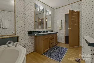 8862 Rhodhiss Rd, Connelly Springs, NC 28612 - Photo 20