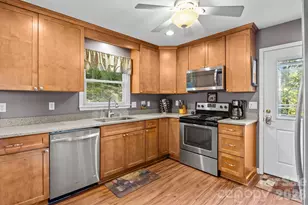 265 Dameron Dr, Blowing Rock, NC 28605 - Photo 10
