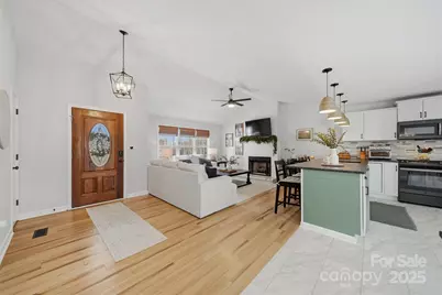 4687 Ransom Drive, Conover, NC 28613 - Photo 14