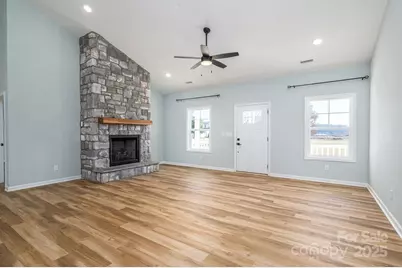 1824 Nc 182 Highway, Lincolnton, NC 28092 - Photo 10