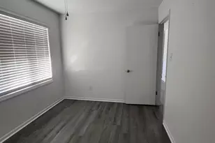 305 E Garden St, Landis, NC 28088 - Photo 4