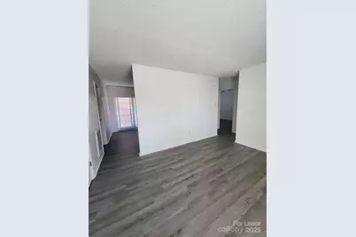 305 E Garden Street, Landis, NC 28088 - Photo 10