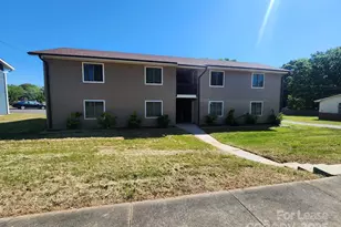 305 E Garden St, Landis, NC 28088 - Photo 1