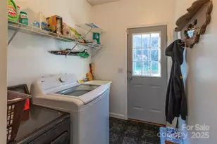 814 Barkers Creek Rd, Whittier, NC 28789 - Photo 28