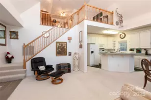 814 Barkers Creek Rd, Whittier, NC 28789 - Photo 24