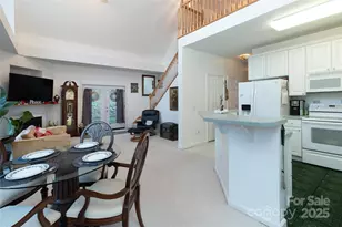 814 Barkers Creek Rd, Whittier, NC 28789 - Photo 26