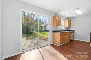 3424 Kelsey Emma Ct, Charlotte, NC 28269 - Photo 12