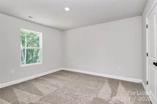 7019 Jerimoth Dr, Charlotte, NC 28215 - Photo 12