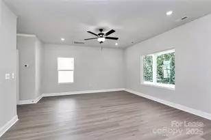 7019 Jerimoth Dr, Charlotte, NC 28215 - Photo 4