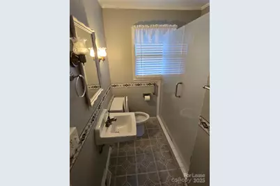 1233 E Cannon Avenue, Albemarle, NC 28001 - Photo 4