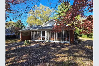 1233 E Cannon Avenue, Albemarle, NC 28001 - Photo 1