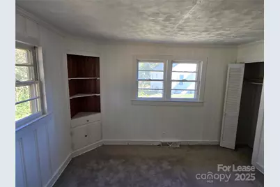 1233 E Cannon Avenue, Albemarle, NC 28001 - Photo 6