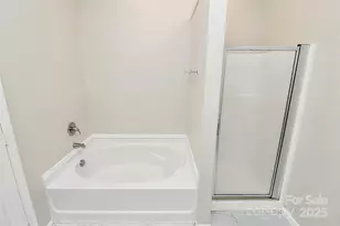 3128 Reid Brook Ln, Charlotte, NC 28208 - Photo 18