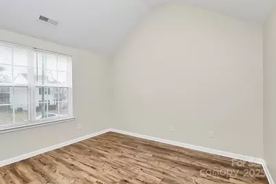 3128 Reid Brook Lane, Charlotte, NC 28208 - Photo 12