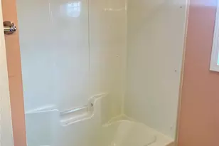 3823 Thomas Ridge Dr, Charlotte, NC 28269 - Photo 10