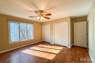 1011 21st Ave NE, Hickory, NC 28601 - Photo 14