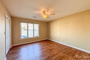 1011 21st Ave NE, Hickory, NC 28601 - Photo 18