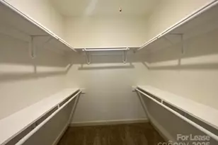 2106 Wellwood Cir, Charlotte, NC 28212 - Photo 10