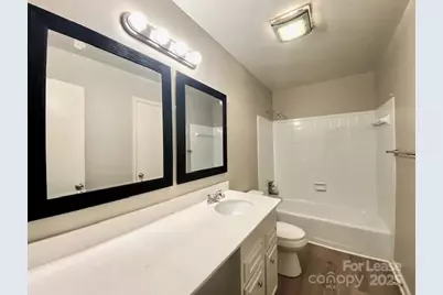 2106 Wellwood Circle, Charlotte, NC 28212 - Photo 6