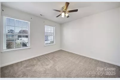 4918 Traynor Road, Charlotte, NC 28216 - Photo 20