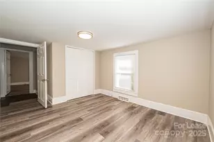 103 E Louisiana Ave, Bessemer City, NC 28016 - Photo 14