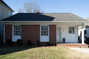 179 N Canterbury Rd, Charlotte, NC 28211 - Photo 1