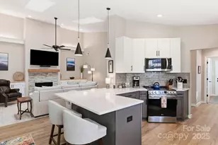 11C Heather Way, Candler, NC 28715 - Photo 4