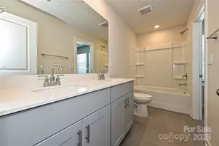 8041 Hidden Spgs Trl, Charlotte, NC 28216 - Photo 14