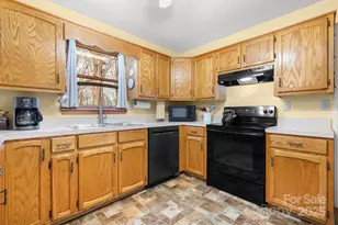 115 Apple Blossom Dr, Morganton, NC 28655 - Photo 16