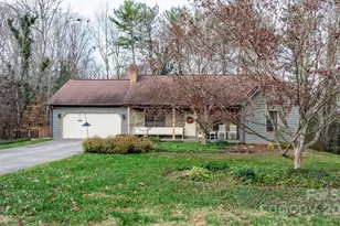 115 Apple Blossom Dr, Morganton, NC 28655 - Photo 2