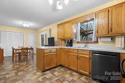 115 Apple Blossom Drive, Morganton, NC 28655 - Photo 14