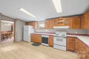 583 Eufola Rd, Statesville, NC 28677 - Photo 8