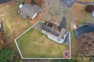 1827 Kincaid Ct, Hickory, NC 28602 - Photo 46
