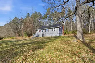 910 Roosevelt St, Badin, NC 28009 - Photo 4