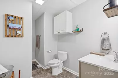 910 Roosevelt Street, Badin, NC 28009 - Photo 14