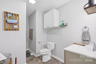 910 Roosevelt St, Badin, NC 28009 - Photo 14