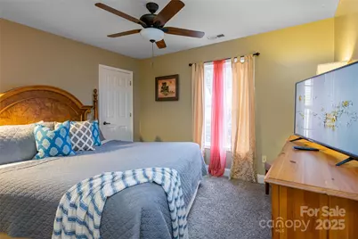 39 Kirkland Drive, Asheville, NC 28805 - Photo 26