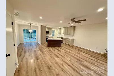 7401 Sheffingdell Drive, Charlotte, NC 28226 - Photo 14