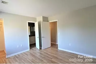 4809 Spring Lake Drive #E, Charlotte, NC 28212 - Photo 8