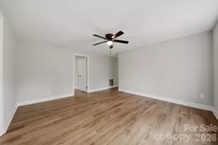 702 N 9th St, Bessemer City, NC 28016 - Photo 16