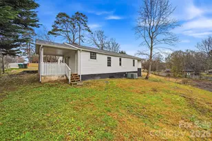 702 N 9th St, Bessemer City, NC 28016 - Photo 34