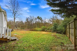 702 N 9th St, Bessemer City, NC 28016 - Photo 36